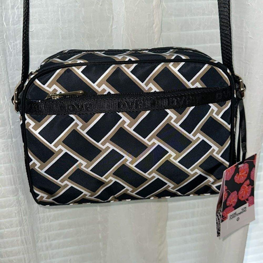 DVF x Target Vintage Wave Black Tan White Nylon Camera Crossbody Bag